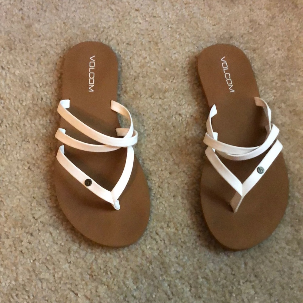 Volvo’s white sandals